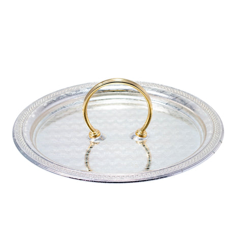 PRESENTOIR ALU PLATEAU ROND ARGENTE MOTIFS CORDES GRAVES AVEC POINGNET DORE L'Atelier de Dadi - vaisselle de luxe - Dakar - Senegal