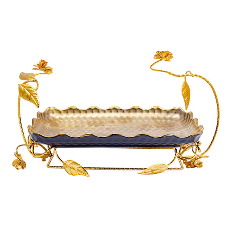 PRESENTOIR PLATEAU RECTANGULAIRE PORCELAINE NOIR DORE SUPPORT METAL DORE FLEUR FEUILLES DORE L'Atelier de Dadi - vaisselle de luxe - Dakar - Senegal
